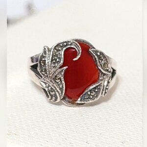 Gorgeous Vintage Style Sterling Silver Carnelian Marcasite Leaf Ring Vivah